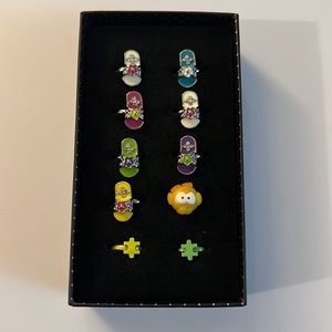 10 piece paparazzi scarlet shimmer led and
nickel free rings